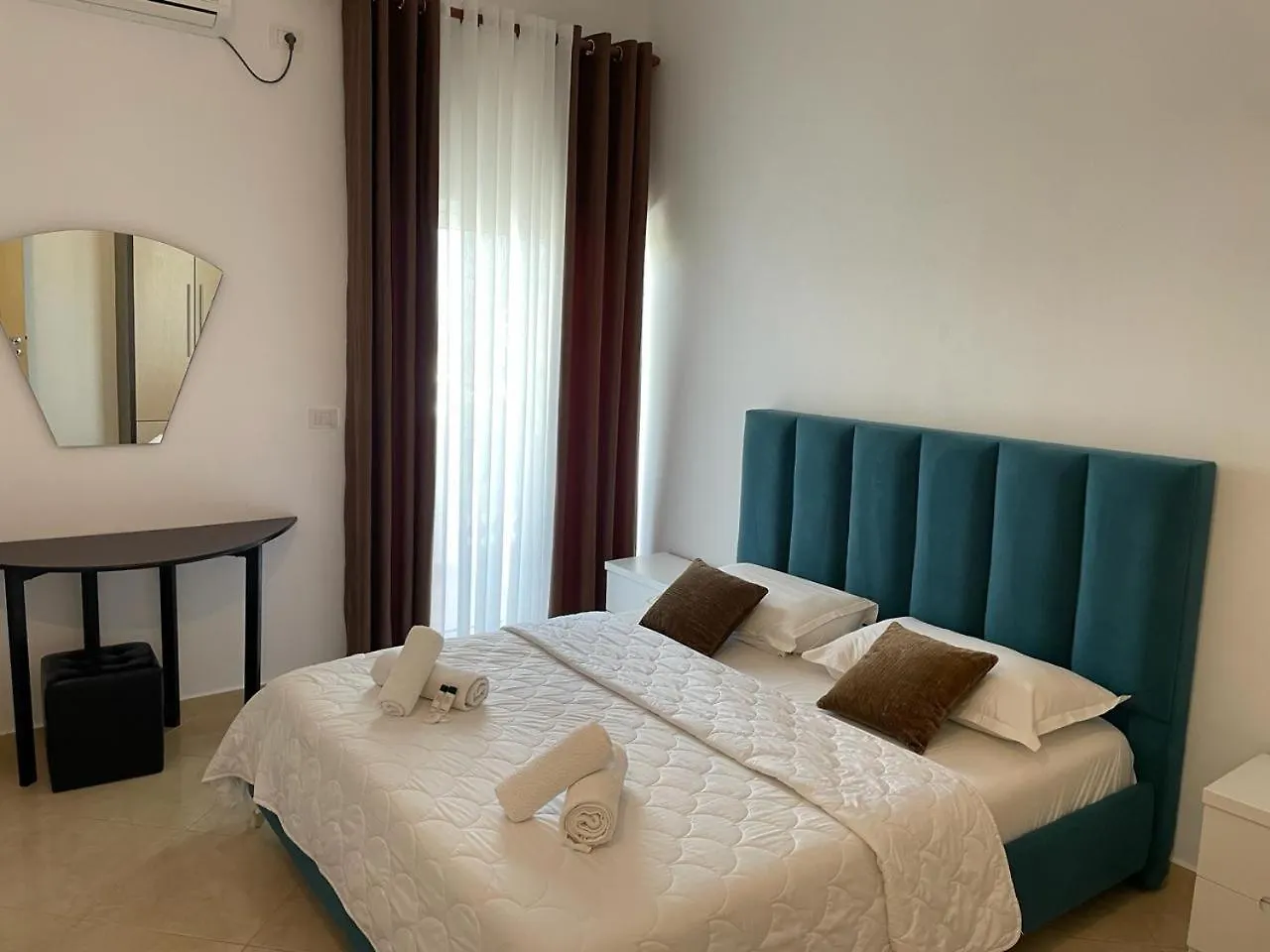 Four Seasons Apartments Ksamil