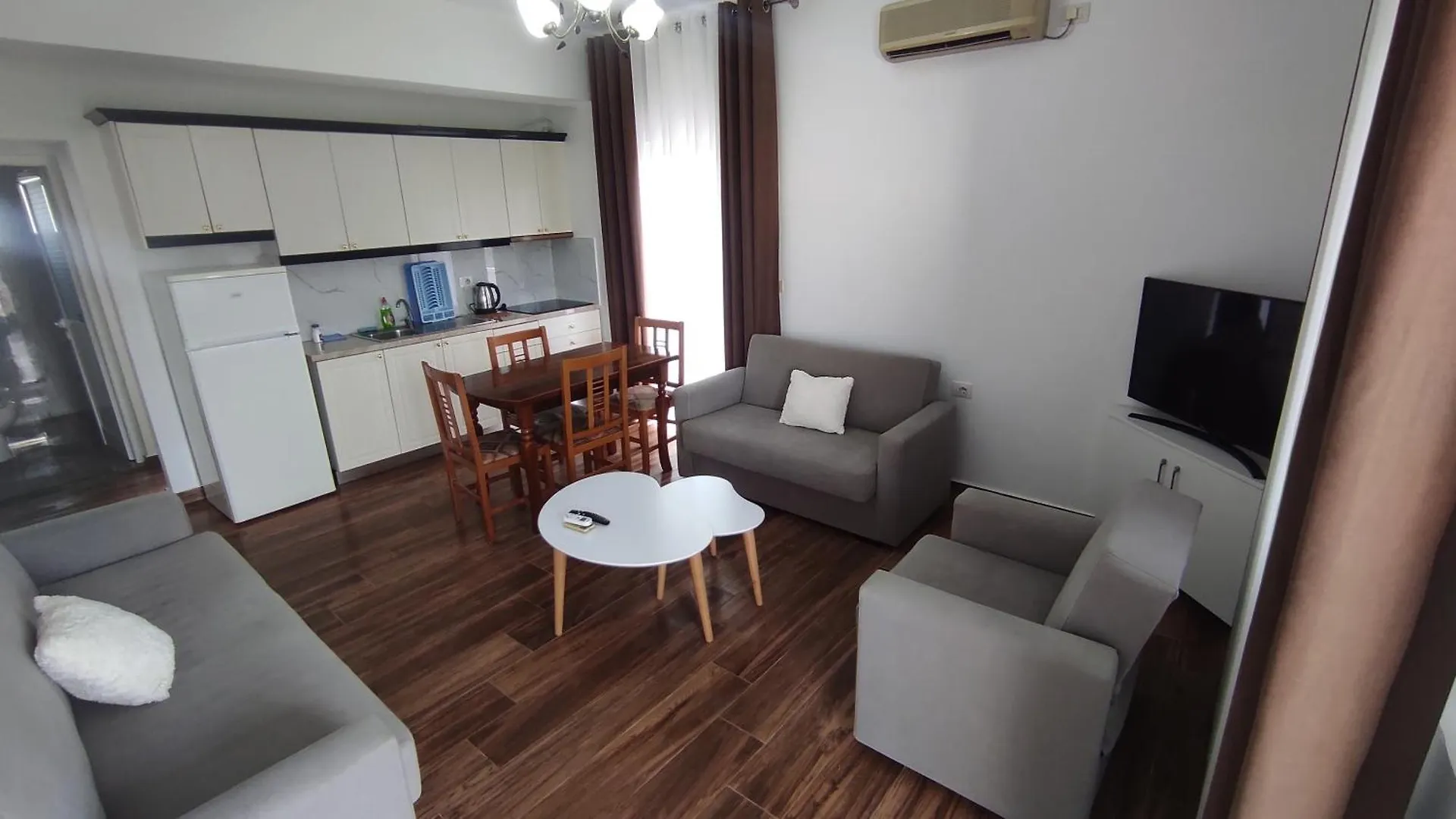 Four Seasons Apartments Ksamil 0*,  Albania