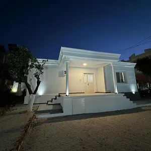 Ademi Villa