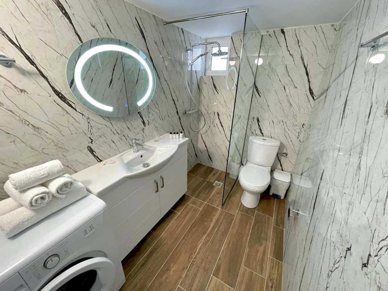 Four Seasons Apartments Ksamil Albania