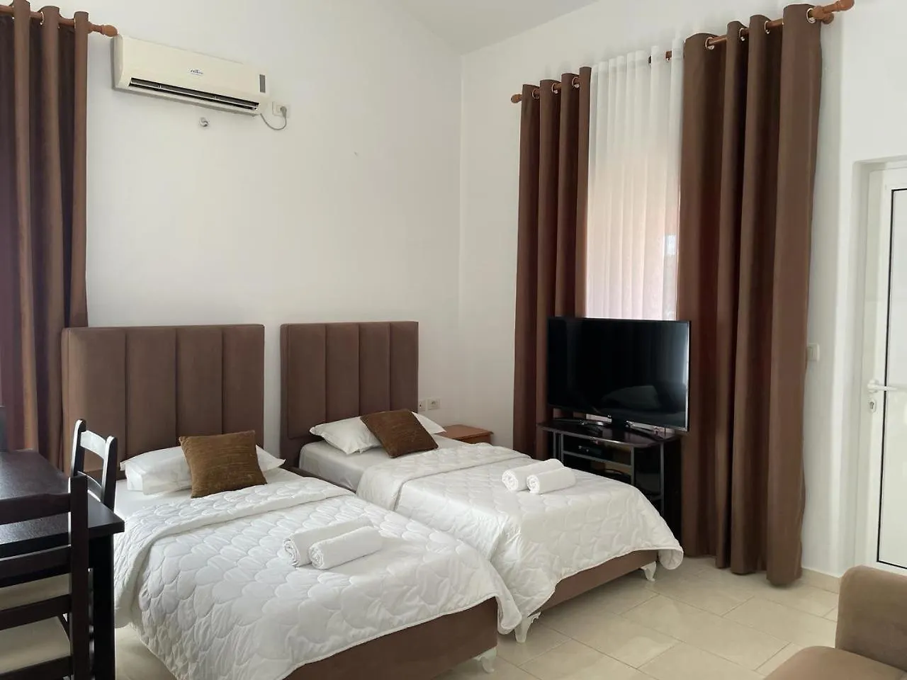 Four Seasons Apartments Ksamil