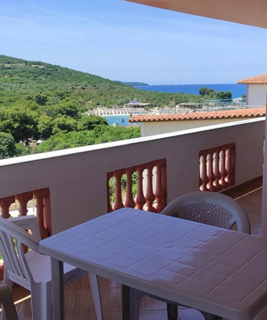 Four Seasons Apartments Ksamil